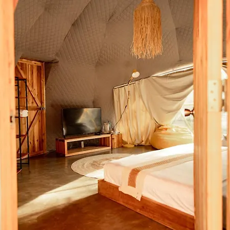 Domes And Dreams Lio Glamping Hotel El Nido Exterior photo