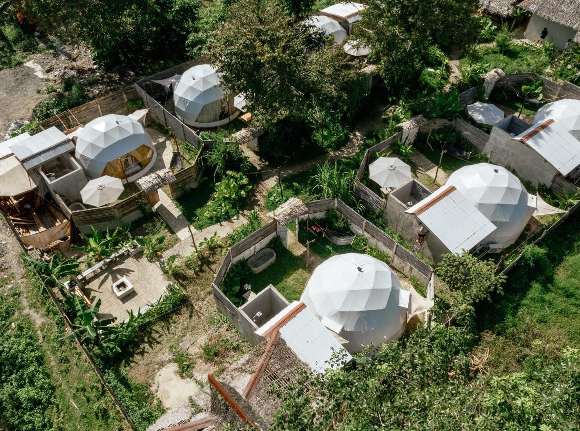Domes And Dreams Lio Glamping Luxury tent